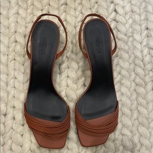 COPY - NEW Neous brown sandal
